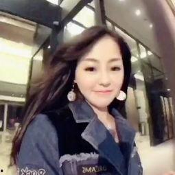 娱乐吃瓜小妹子视频,吃瓜小妹子带你领略幕后花絮