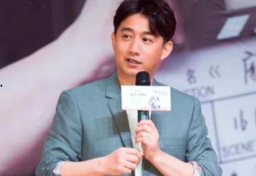 娱乐君吃瓜黄磊微博号